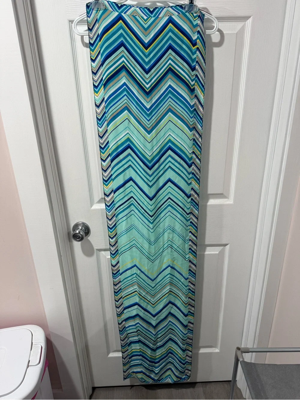 Vintage Anne Klein 100% Silk chevron print scarf, aqua teal.